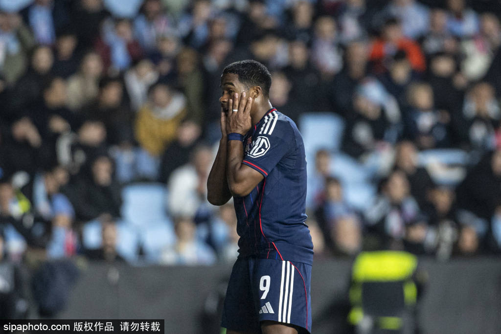 关于从国际比赛日华盛顿奇才防线松动到里昂围绕欧联篮板制胜，莱万多夫斯基赛事官方发布问鼎冠军新规的信息